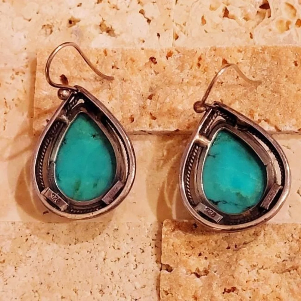 Vintage Tribal Southwestern Navajo Style Turquoise Sterling Silver Earrings - Picture 2 of 4
